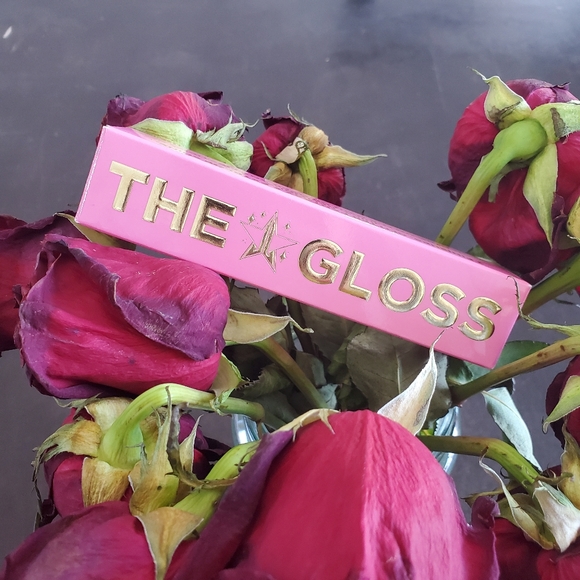 New Jeffree Star Cosmetics Lip Gloss 'The Gloss' in shade 'Her Glossyness'. - Picture 4 of 5